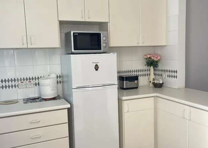 Limnaria Westpark 2 Bdrm 122 パ フォス